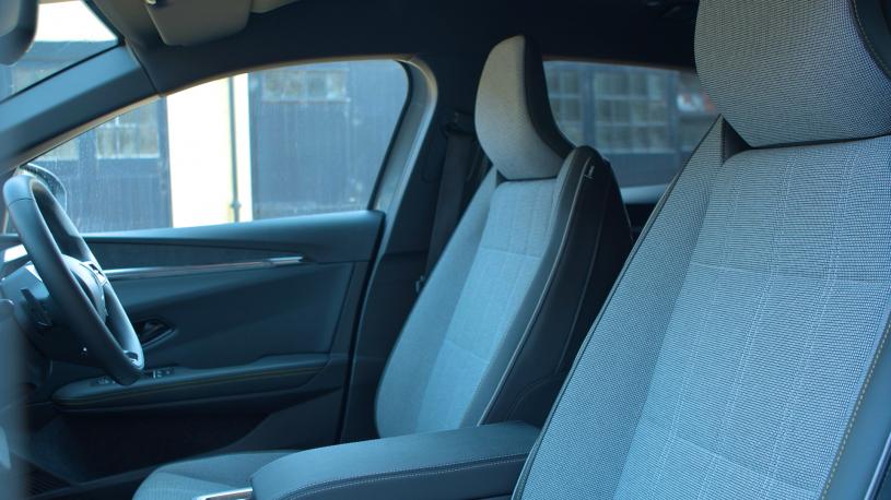 3436381 EV60 160kW Evolution Comfort Range 60kWh 5dr Auto
