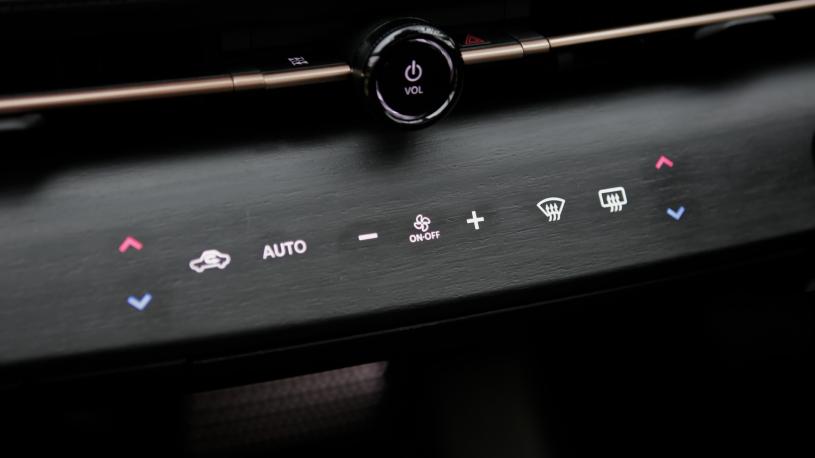 3436377 160kW Engage 63kWh 5dr Auto