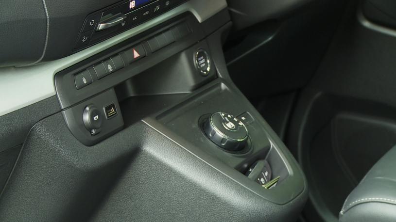 3436404 1.5D 120 Active Van