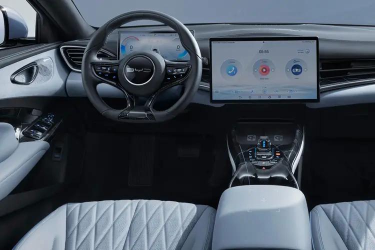 3439153 230kW Design 83kWh 4dr Auto