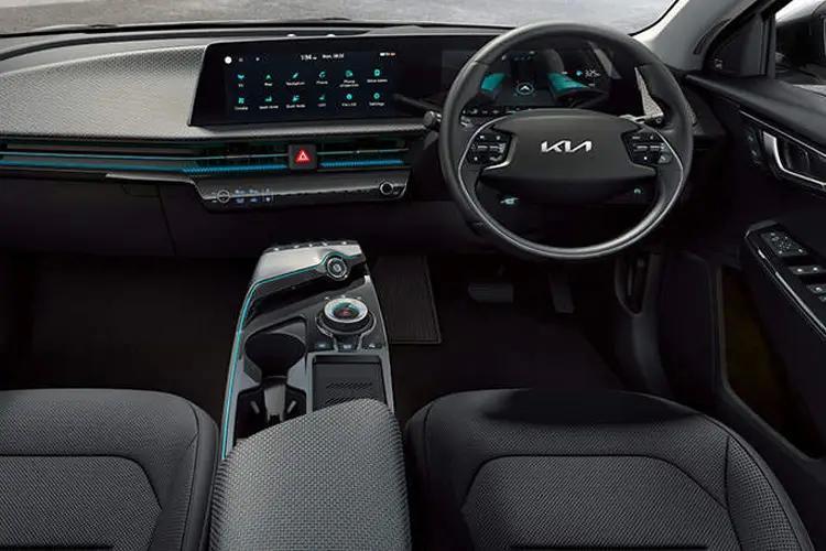 3439164 125kW Air SR 63kWh 5dr Auto