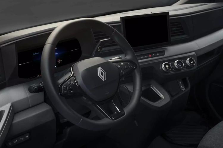 3461599 MM35 Blue dCi 130 Advance Medium Roof Van